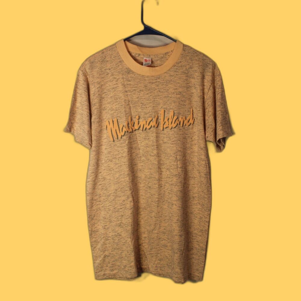 Vintage 90s Mackinac Island Tee Shirt Textile Prints USA Peach/Grey Size Large